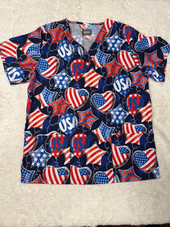 Butter-Soft Scrubs Tops - Butter-Soft Originals USA Patriotic Women's 2 pocket Printed Scrub Top small